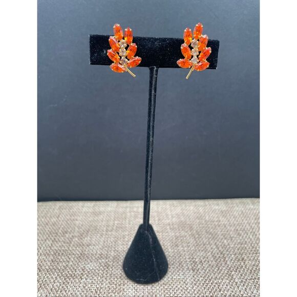 Vintage Orange Rhinestone Leaf Clip-On Earrings – Gold Tone Sparkling Crystal Ac - Picture 5 of 5